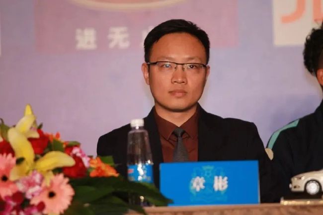 小镇姑娘电影免费播放